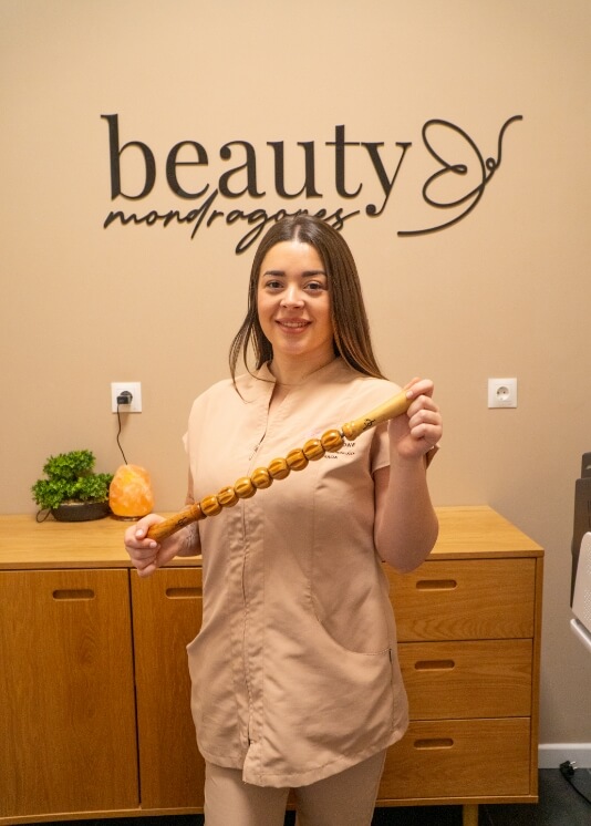 Carmen Beauty Mondragones (1)